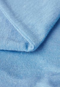 Intimissimi HOCHGESCHLOSSENES -ULTRALIGHT - Langarmshirt - hellblau dreamy blue