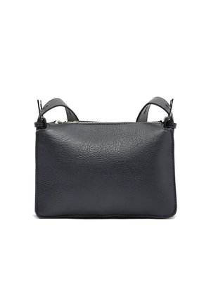 Sac bandoulière rectangulaire noir en cuir à texture grainée, fermeture éclair sur le dessus et boucles de sangle d'épaule réglables.