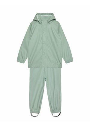 Set impermeabile verde chiaro con giacca a cappuccio e pantaloni, con bottoni a pressione, polsini elastici e cinturini per i piedi per una vestibilità sicura.