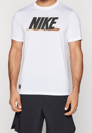 T-shirt z nadrukiem