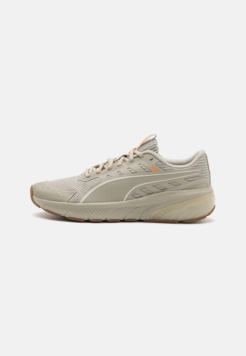 Puma - CELL GLARE UNISEX - Training shoe - desert dust/heat fire, Enlarge