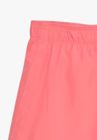 Nike Performance Pantalón corto de deporte - pink