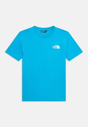 Helles blaues T-Shirt mit kurzen Ärmeln und Rundhalsausschnitt, mit kleinem weißem The North Face-Logo auf der linken Brust.