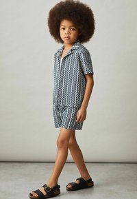 Reiss REISS TETI ZIG-ZAG KNIT DRAWSTRING SHORTS - Shorts - blue