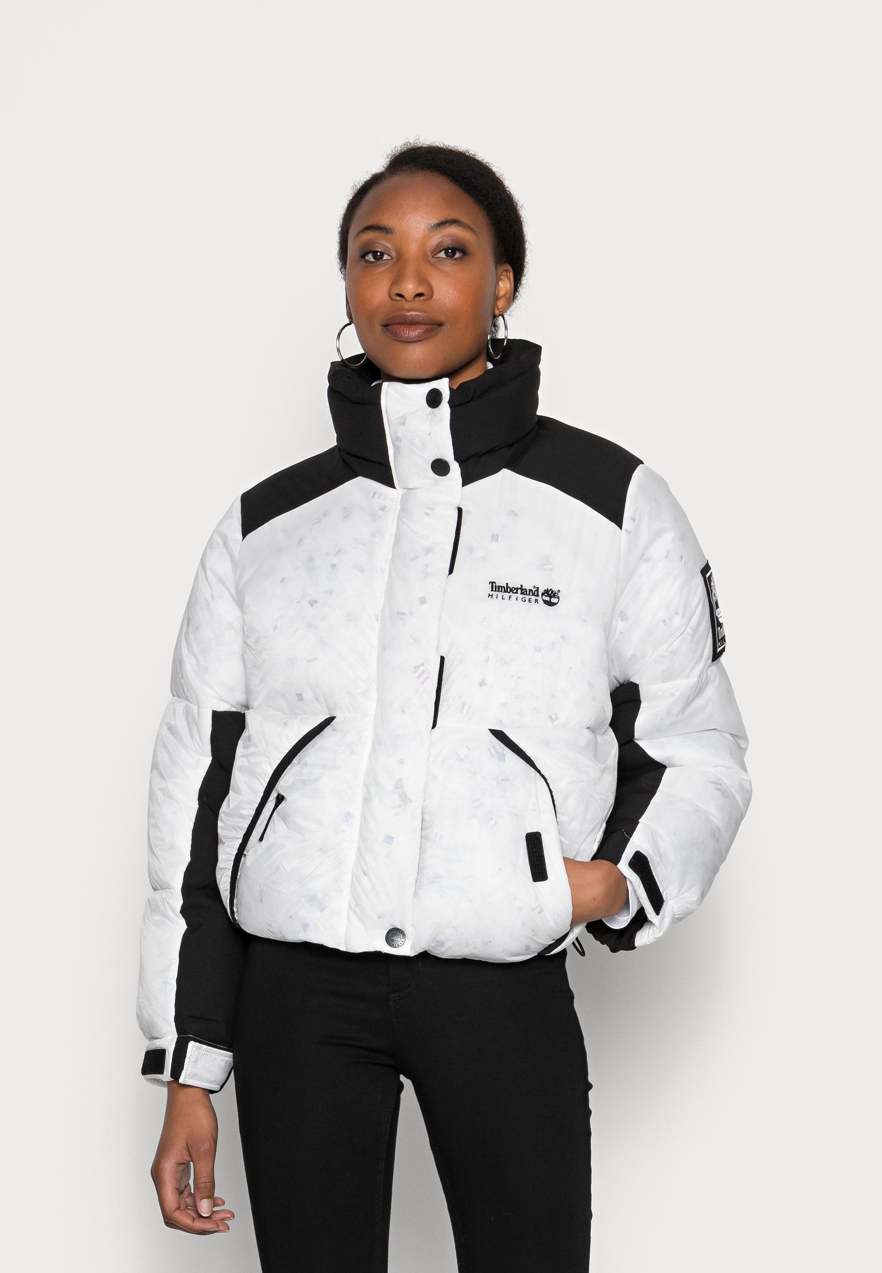 Tommy Hilfiger TOMMY HILFIGER X TIMBERLAND TRANSPARENT PUFFER - Chaqueta de  invierno - transparent/transparente - Zalando.es