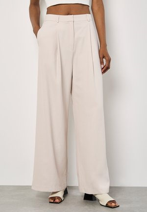 SOFT TAILORED WIDE LEG - Pantaloni - stone