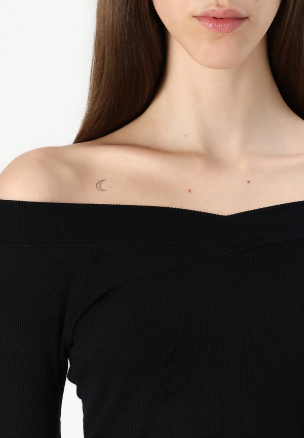 SHANNEN - Long sleeved top3