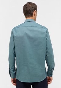 Eterna COMFORT FIT - Camicia - dunkelgrün