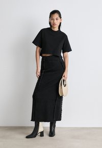 AllSaints Slouchy Tee (XS)