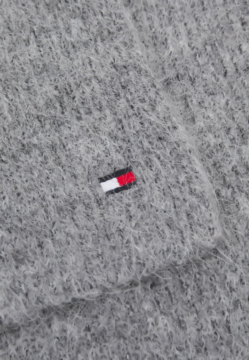Tommy Hilfiger ESSENTIAL FLAG FUZZY SCARF - Halsduk - mid grey melange