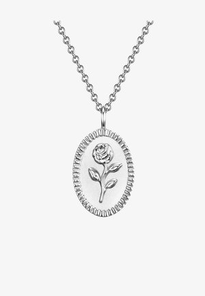 Strieborný náhrdelník s oválnym príveskom s vyvýšeným dizajnom ruže, textúrovaným okrajom a reťazovou linkou. Hladký povrch s lesklou úpravou.