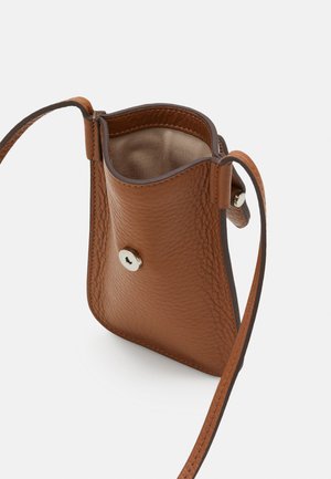 FIONA MOBILE CROSS BODY - Phone case - cognac