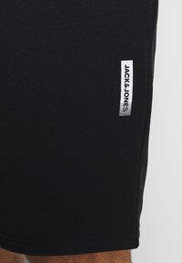 Jack & Jones Performance Pantalón corto de deporte - black