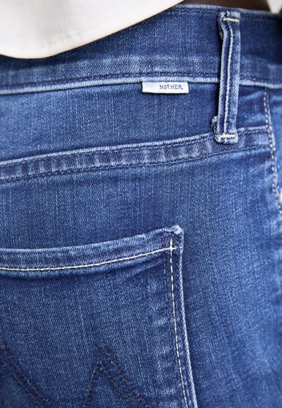 Mother THE MID RISE DAZZLER ANKLE FRAY - Jeans Skinny - blue denim