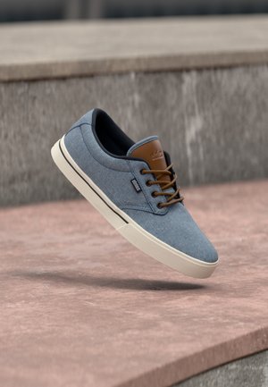 Etnies, JAMESON 2 ECO - Sportcipő - blue/navy