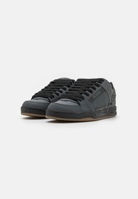 Globe TILT - Zapatillas skate - storm grey/black