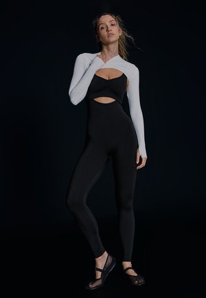 Bershka, (ACTIVE) TECHNICAL STRAPPY JUMPSUIT - Combinaison - black