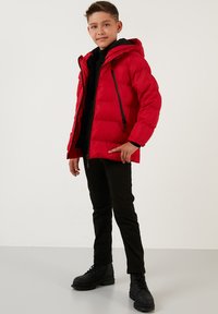 LELA REGULAR FIT - Winter jacket - red
