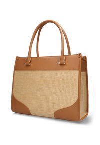 Brun läder toteväska med vävda naturfibrer på sidorna, med en slät yta, två handtag och detaljer i silverfärgad hårdvara.