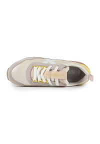 Beige and pink sneaker with yellow accents, smooth synthetic and mesh materials, white laces, and a loop on the heel for easy wearing.