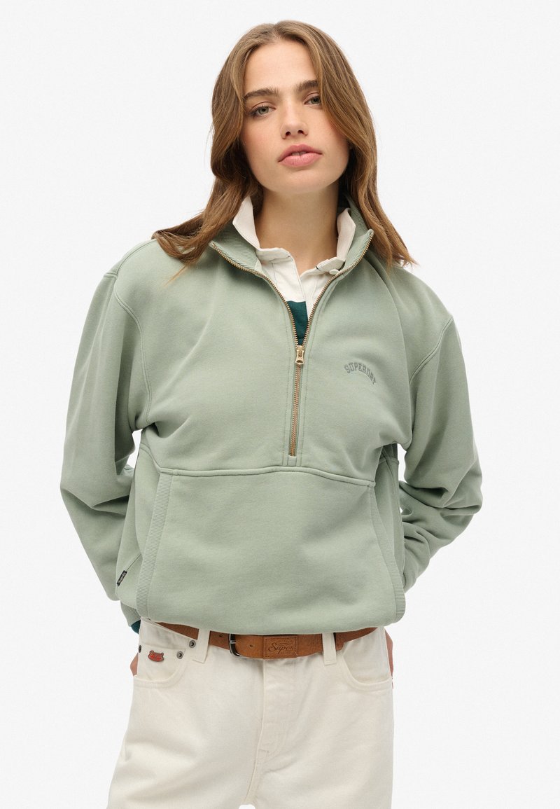 Superdry - ESSENTIAL LOGO HALF ZIP - Sweatshirt - pad green, Vergrößern