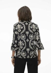 Vero Moda ZERA - Bluza - black