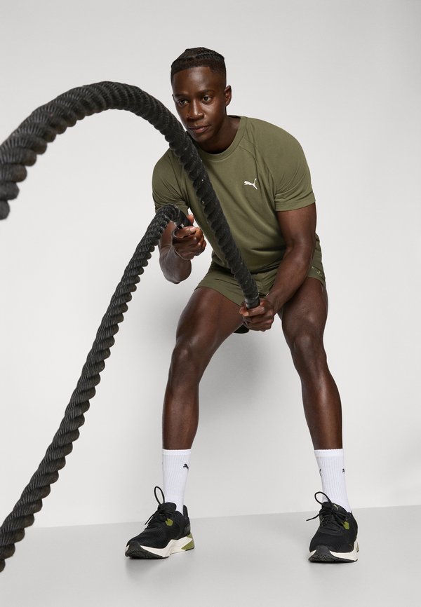 EVOSTRIPE TEE - Sports T-shirt - dark olive3