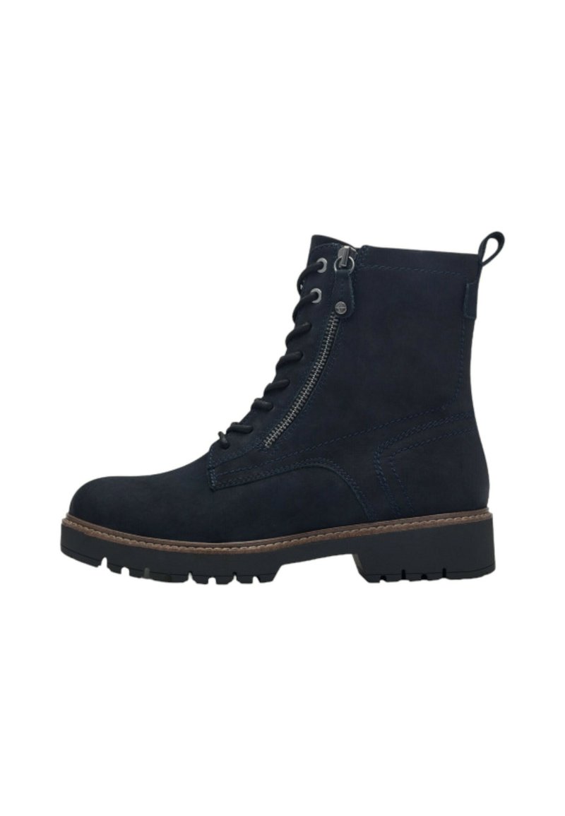 Bottine en daim bleu marine foncé avec lacets et fermeture éclair sur le côté. Caractéristiques d'un dessus texturé, d'une semelle robuste et d'un revêtement en cuir marron contrastant autour de la base.