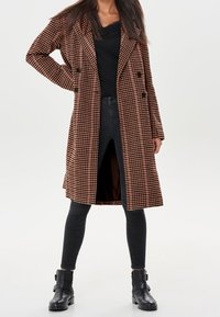 ONLY Manteau classique - brown