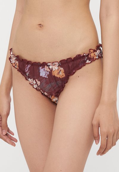Pūslainiem rakstiem klāts bordo krāsas bikini apakšpuse ar viļņotām malām un elastīgu jostu, kas izgatavota no mīksta auduma, uzlabojot komfortu un piemērotību.