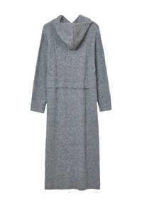 Vestito lungo grigio in maglia con cappuccio, maniche lunghe, polsini e vita a coste, mostrato da dietro su uno sfondo bianco.