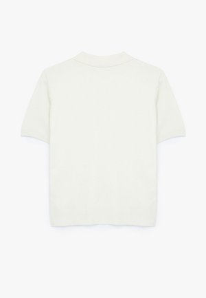 Kurzärmliges, gestricktes Polohemd in Off-White, mit klassischem Kragen und gerippten Bündchen, glatter Textur und figurnahen Schnitt.