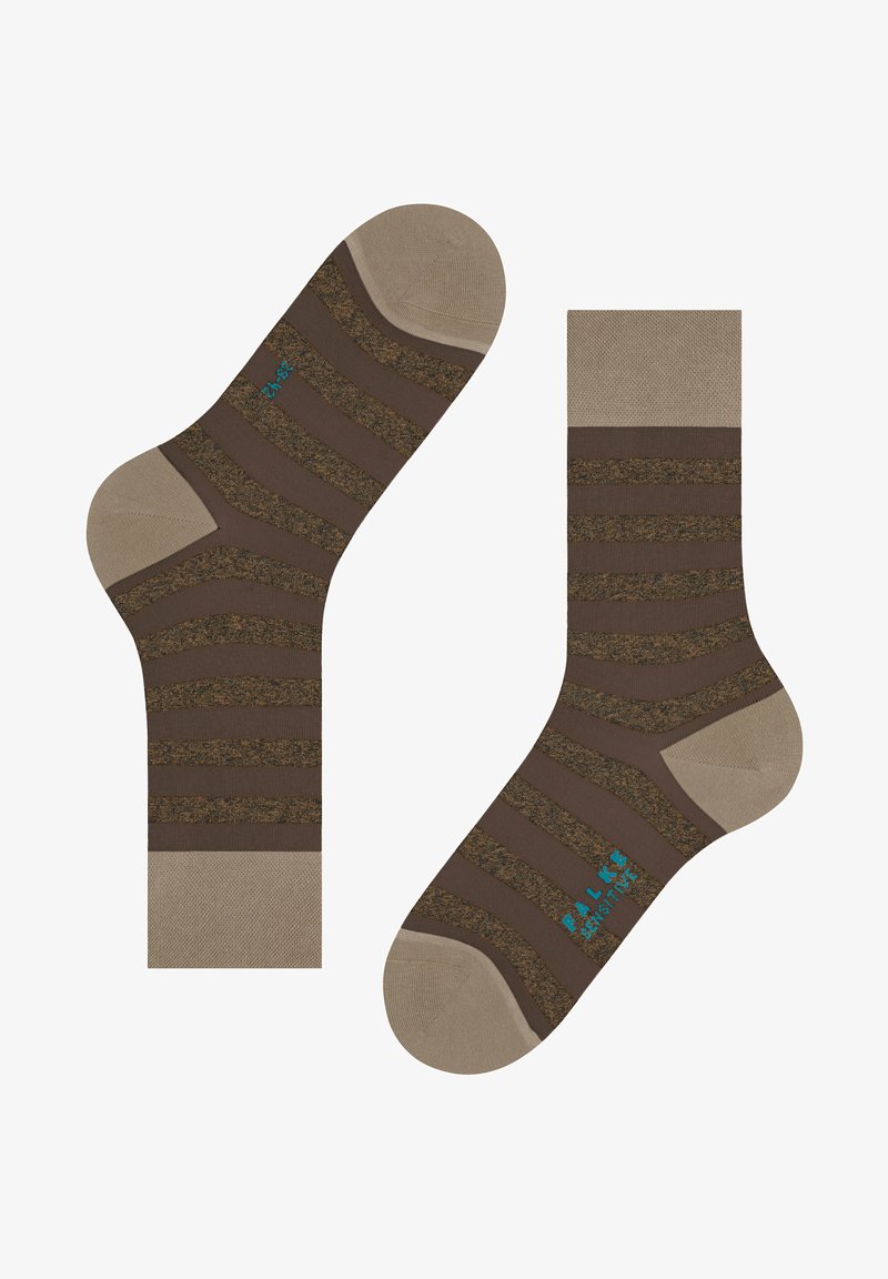 Bruine sokken met beige strepen en textuurpatronen, met een versterkte teen en hiel. Versierd met blauwe branding aan de zijkant.
