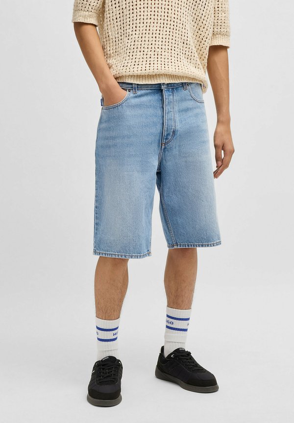 SKATE - Denim shorts