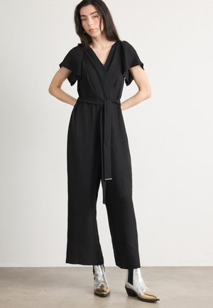 FLUTTER SLV V NECK - Tuta jumpsuit - black