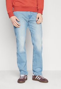 Wrangler - FRONTIER - Relaxed fit jeans - clever Thumbnail Image 1