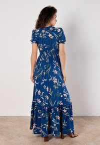 Apricot WATERCOLOUR FLORAL  - Maxikleid - navy