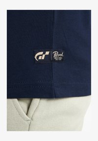 Selectat, navy blue