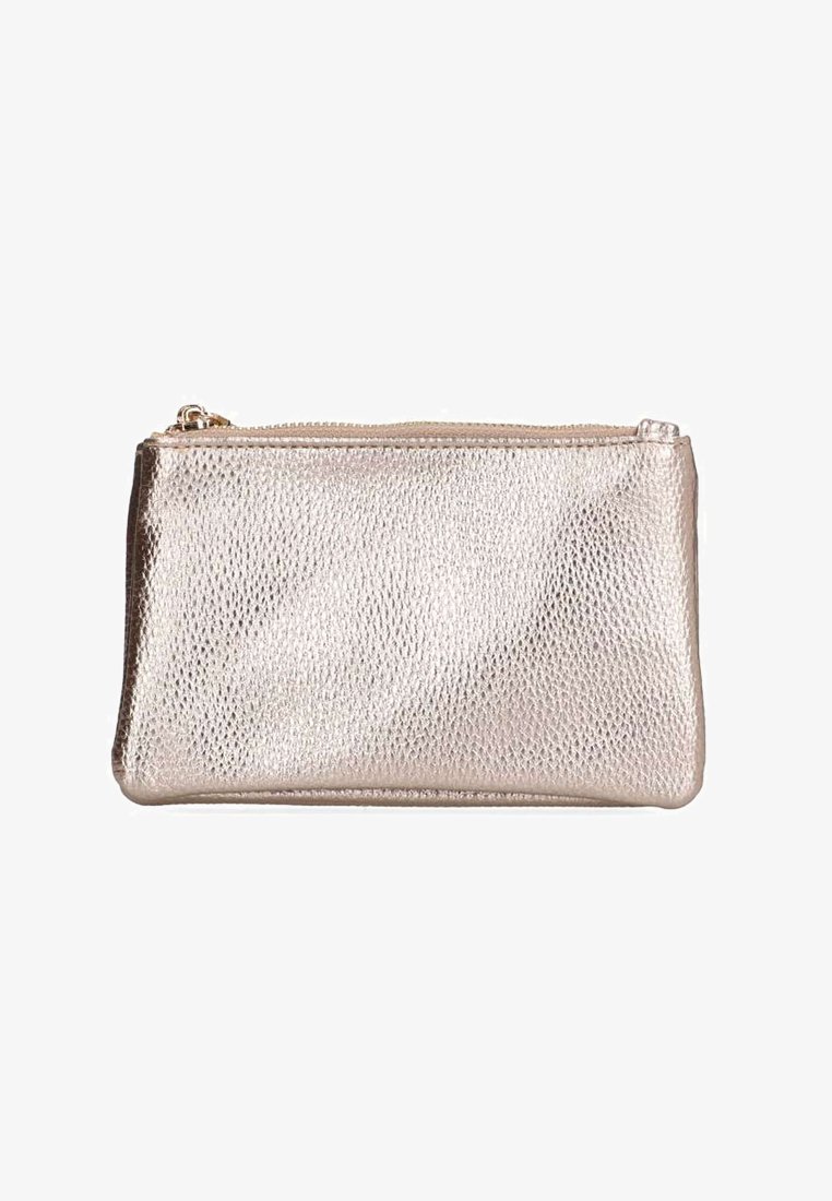Funda con cremallera en color oro rosa metálico, con superficie texturizada, forma rectangular y bordes suaves. Presenta una cremallera y un tirador en tono dorado.