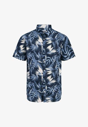 Kortermet, knappet skjorte med blått og hvitt abstrakt tropisk løvmønster og spiss krage.
