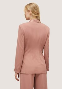 Motivi INSERTI  - Blazer - rosa