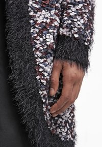 ICHI Kofta - mottled bordeaux