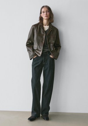 WITH LAPEL COLLAR  - Leather jacket - mottled dark green