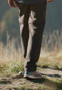 The North Face EXPLORATION CONVERTIBLE PANT - Pantalones - asphalt grey