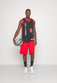 Nike Performance NBA CHICAGO BULLS - NBA mez - black/university red