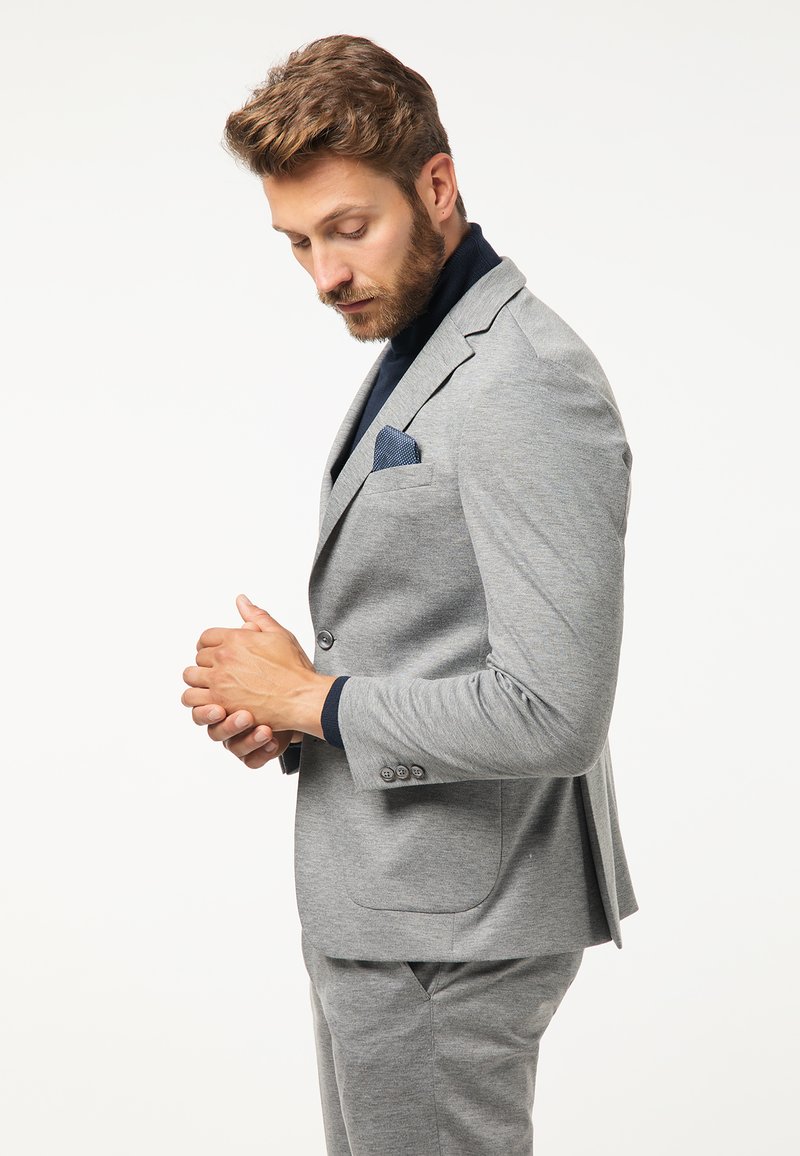 Herren Komplettanzüge | Pierre Cardin Sakko hellgrau - LK53721 Herren Komplettanzüge | Pierre Cardin Sakko hellgrau - LK53721