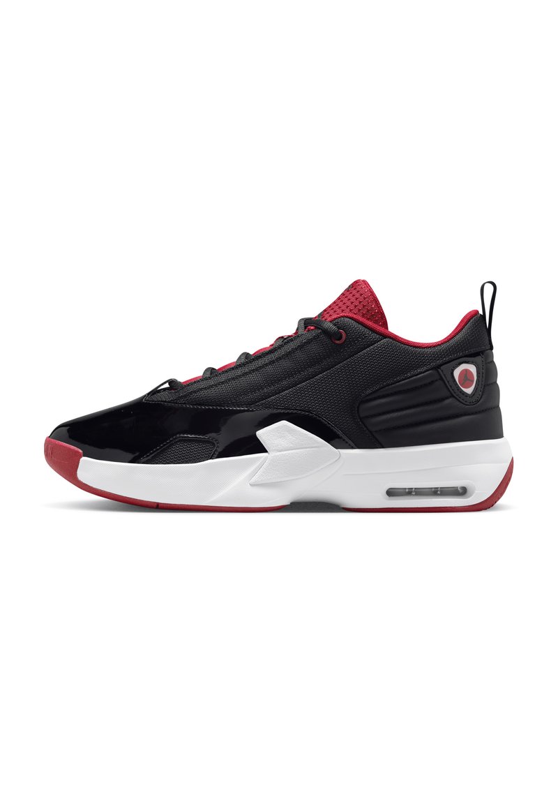 Jordan JORDAN MAX AURA 6 - Tenisky - black gym red-white