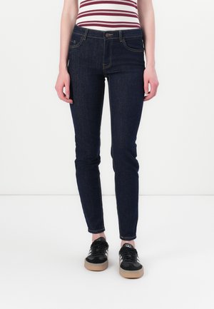 JDYFINA - Jeansy Slim Fit