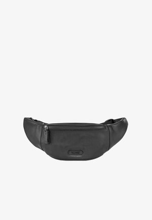 Czarna skórzana saszetka na biodra z zamykaną na zamek przednią kieszenią, o zaokrąglonym kształcie, gładkiej fakturze i wytłoczonym logo. W komplecie regulowany pasek.