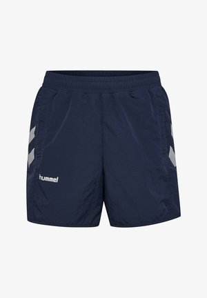Marineblaue Sportshorts mit elastischem Bund, Seitentaschen, weißem Markenlogo am linken Bein und weißem Chevron-Design an den Seiten.